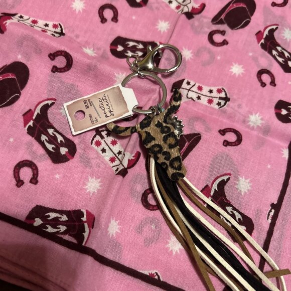 Handmade Handkerchief Western Pink W/ Hats Boots Horseshoe Designs & Key Chain - Picture 3 of 8